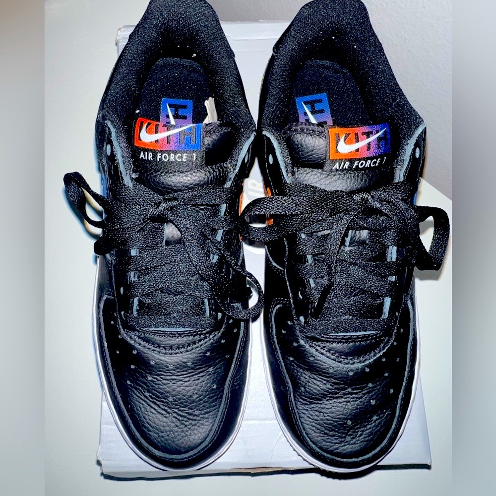Kith Air Force ones size 6.5M